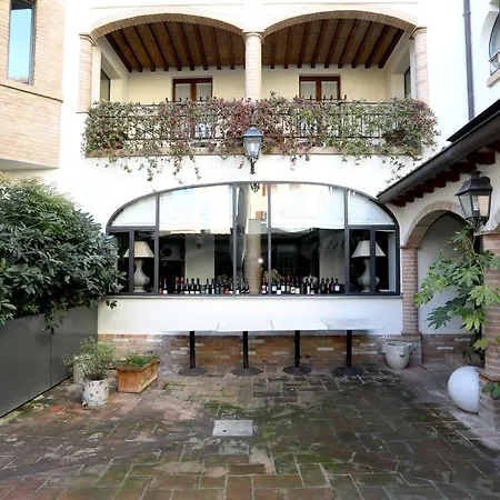 Stella D'oro 3* Soragna