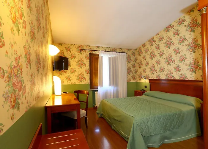 Stella D'oro 3* Soragna