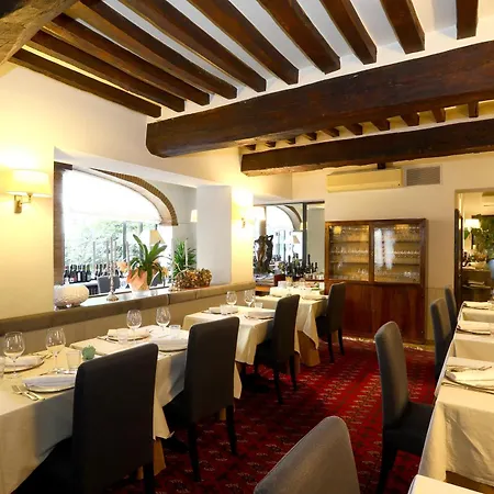 Stella D'oro 3* Soragna